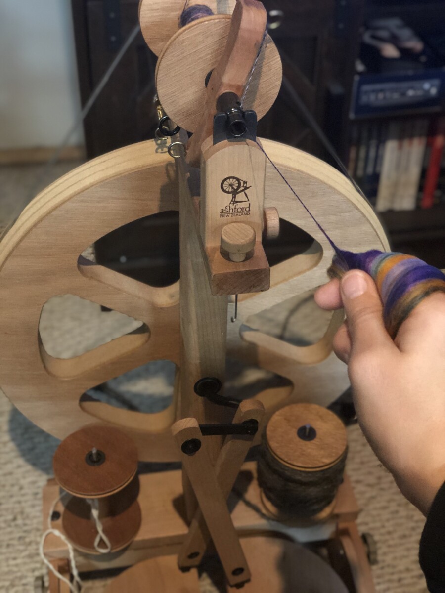 is spinning yarn hard, how does a spinning wheel work