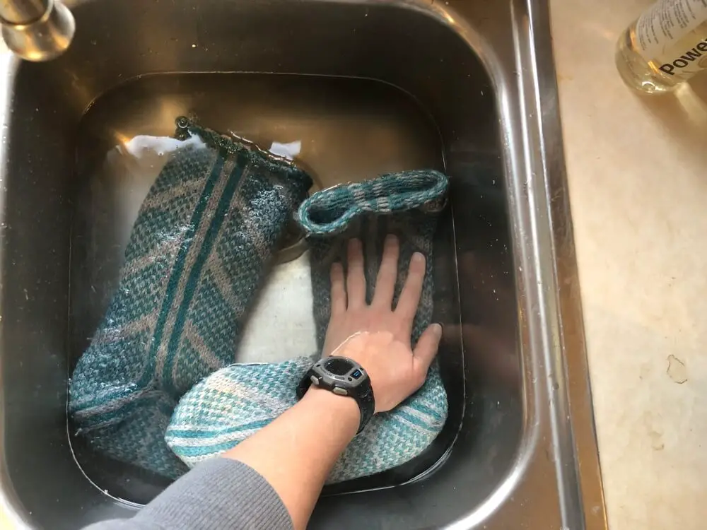 wash alpaca socks