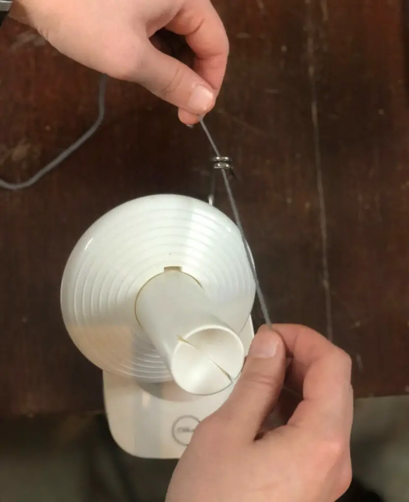 How to use a Ball winder